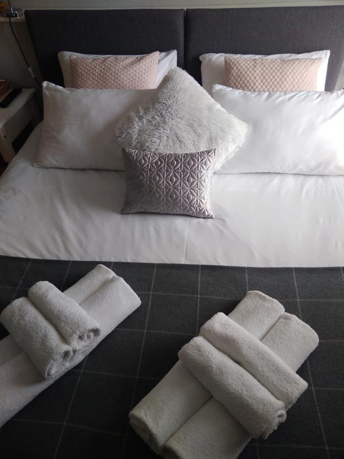Sleep, Eat, Repeat Bed And Breakfast Macclesfield Luaran gambar